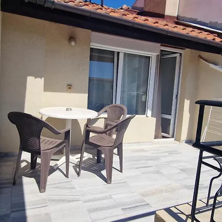 بيت ضيافة Maggy 3*